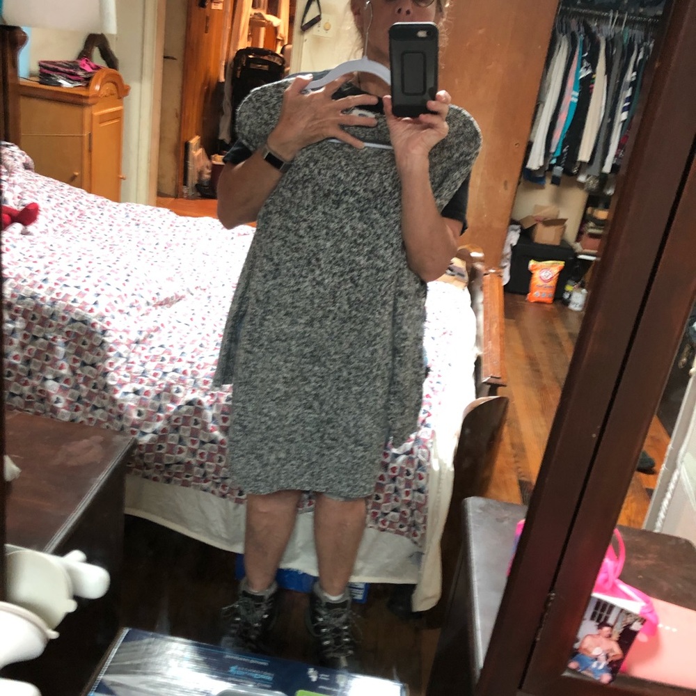 Old Navy Large - Picture 7 of 7